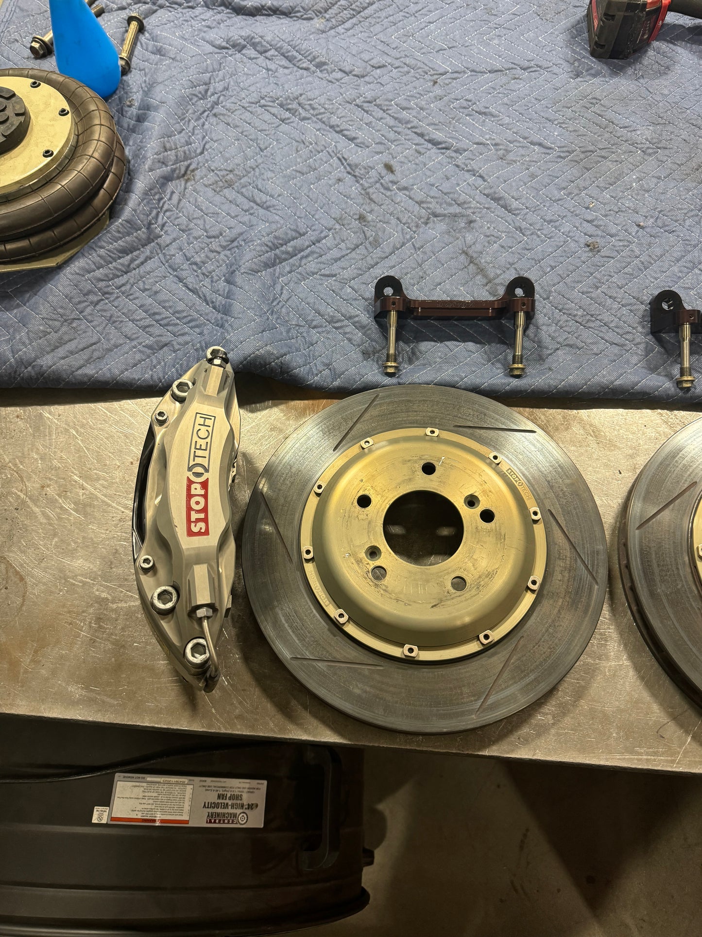 STOPTECH "TROPHY" BIG BRAKE KIT